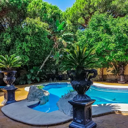 Villa Barrosa *